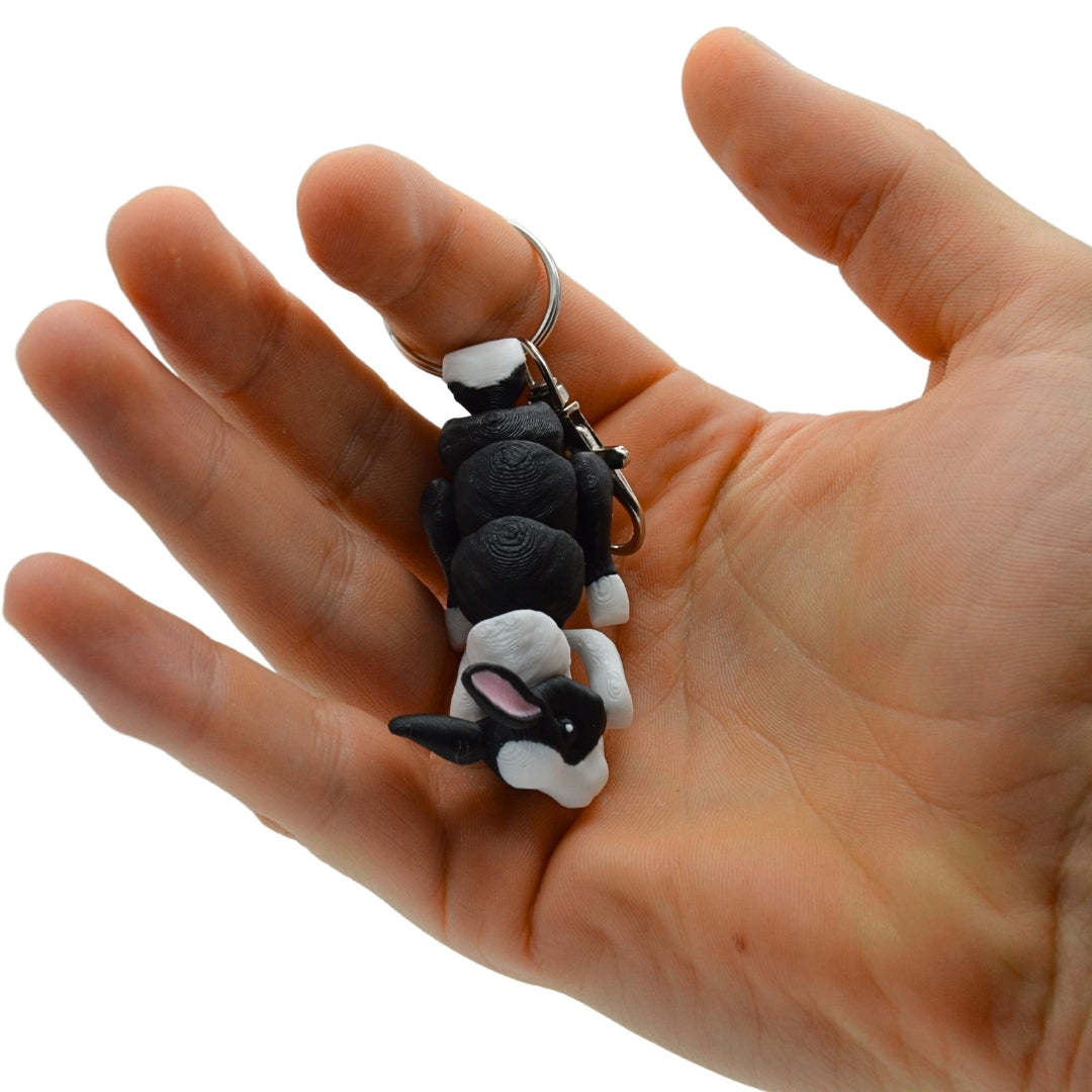 3D gedruckter Hasen Anhänger in menschlicher Hand